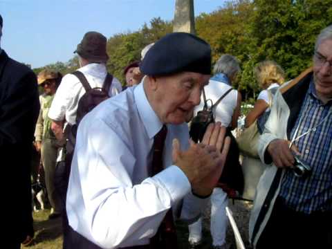 44 Veteran flight mechanic Alan Hartley tells the ...