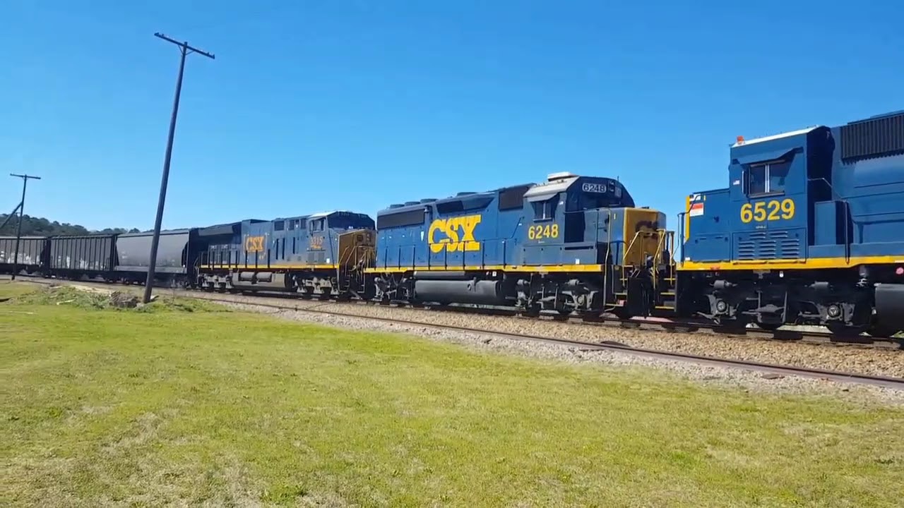 [CSX] All YN2 LashUp, Solo AC44CW, Fresh Repaint C40-8, Fouled K5LA ...