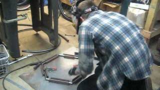 Monkey like Shiny - Building the crazy light for the Hatfield Restaurant in Hollywood - Mig Welding