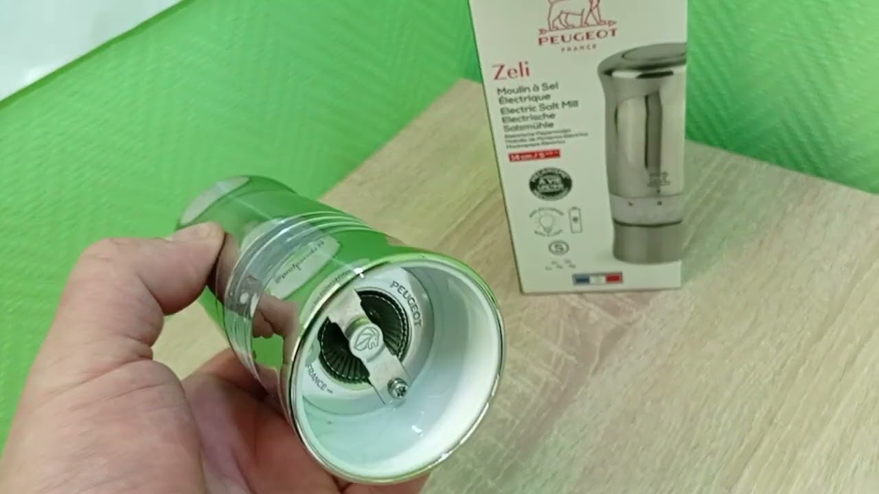 Мельница для соли электрическая на батарейках PEUGEOT Zeli арт 24815