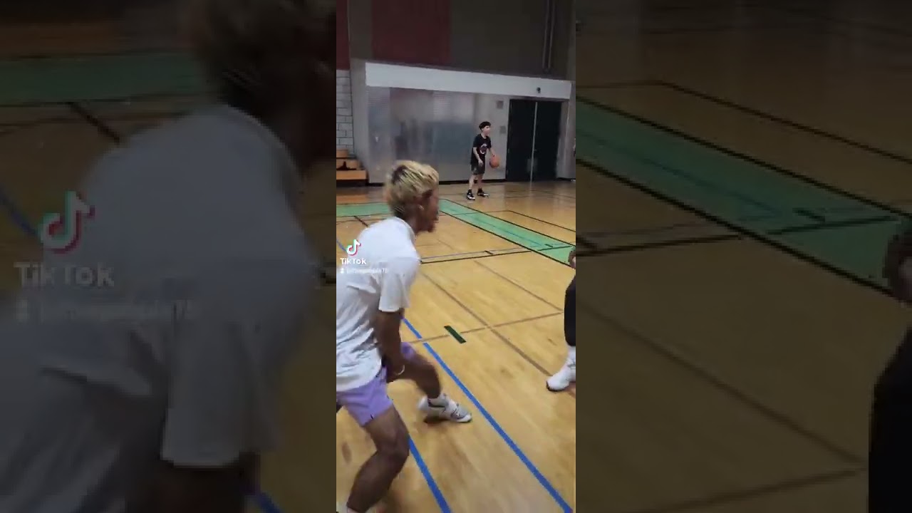 Elijah hits a 3 Pointer splash (h2g)