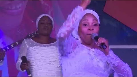 TOPE ALABI @praise the almighty concert 2017 (BIG ...
