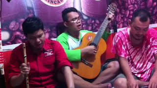 Nahinali bakkudu by Suhardi Munthe,bongud Tyson sidabutar,jongi Hutagaol. trio capcin