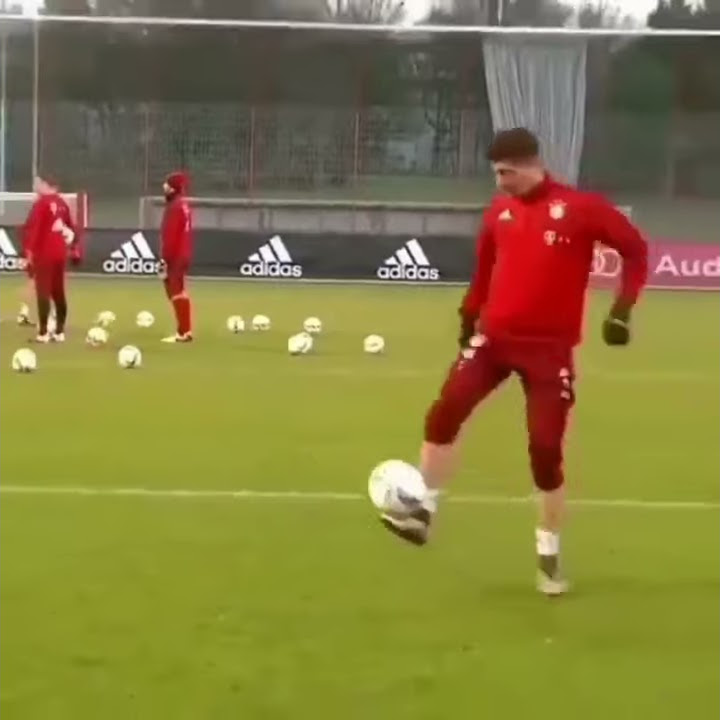 STORY WA SEPAK BOLA TERBARU||SKILLL||ROBERT LEWANDOWSKI 30 DETIK||MAGIC RUDE