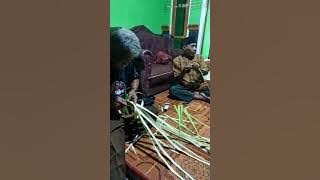 Pembuatan panjang ilang untuk kembar mayang