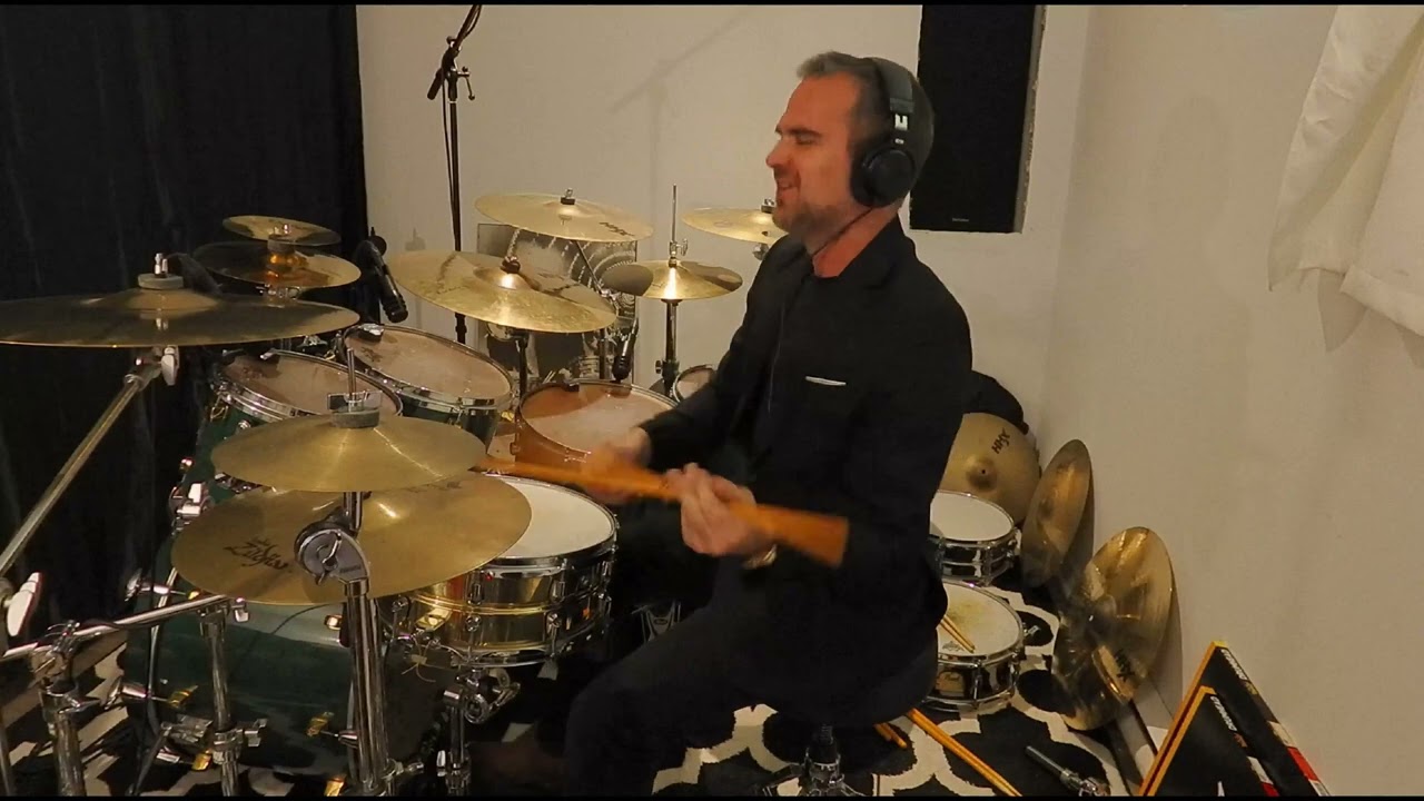 Out of Touch (Hall&Oates) - On my Yamaha Maple Custom