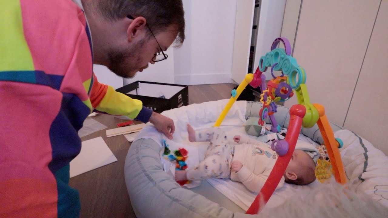 Mila maakt mijn verjaardagscadeau | Vloggloss 2161