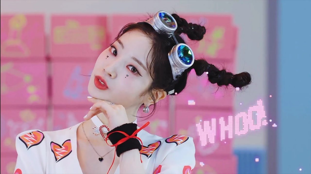 TWICE SCIENTIST Only Dahyun screen - YouTube