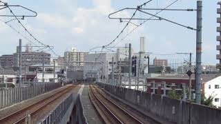 高井田中央駅で撮影　201系普通新大阪ゆきと207系直通快速奈良ゆき