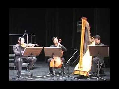 Tonton 最好的時光三重奏- 雀鳥《自由探戈》live /  The Unforgettable- Tico Tico "Libertango" live di YouTube
