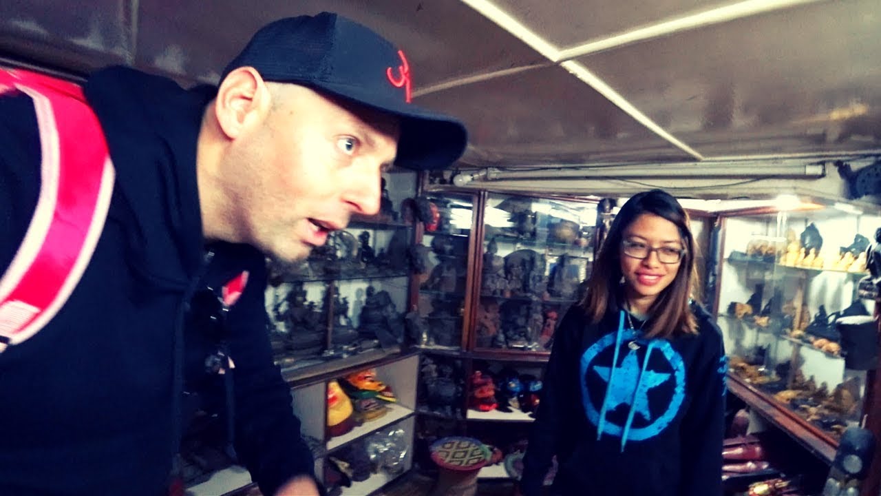 ⁣Nepal's Craziest Market 🇳🇵