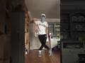 First short lmao what’s up 😎 #shuffle #footwork #vibe #shuffledance