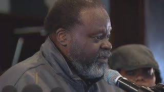 'I need answers': Family of Chicago mother mourn after she's shot and killed
