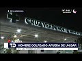 Hombre recibe brutal golpiza afuera de un bar en Zapopan; lo reportan grave