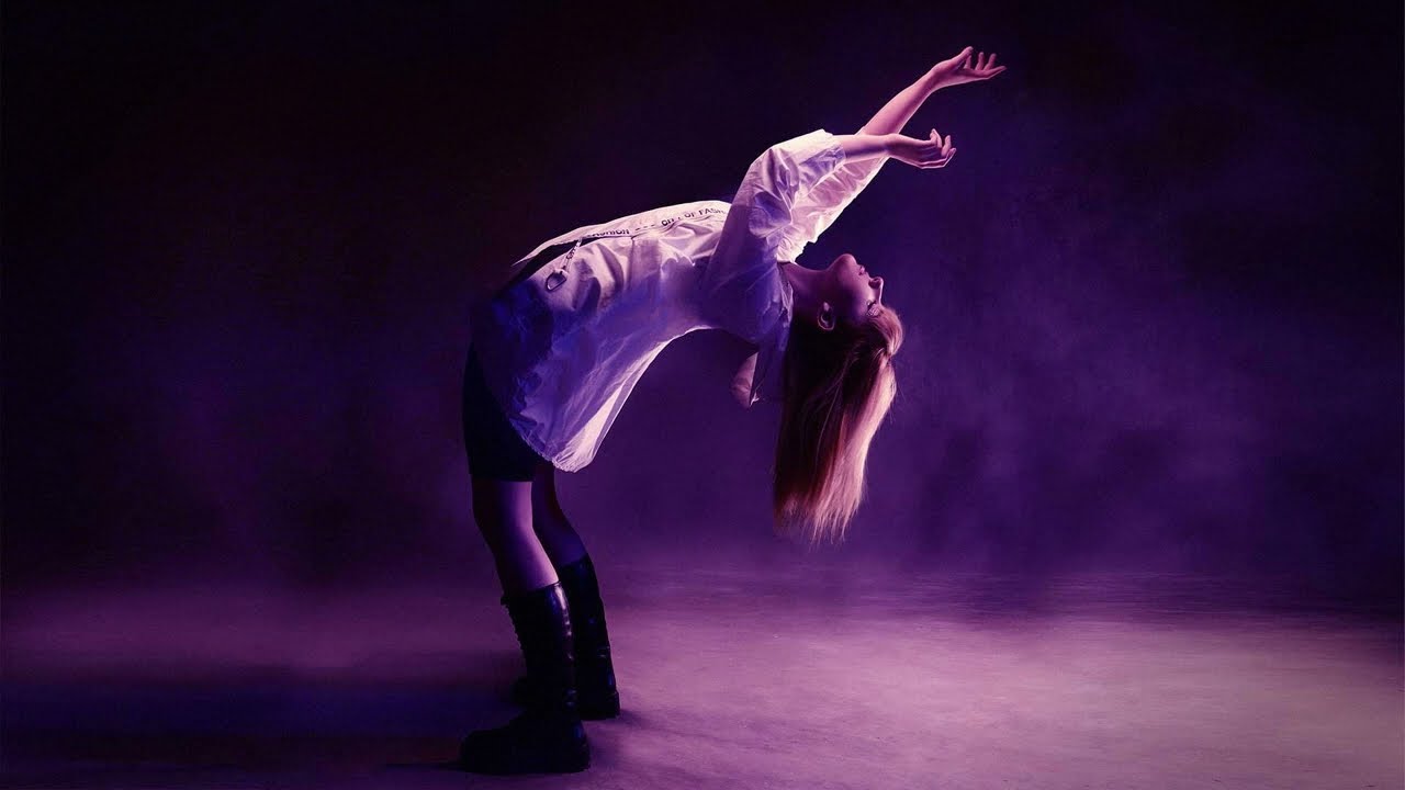 Watch Nina Todorovic - Puls on YouTube Watch Nina Todorovic - Puls on YouTube