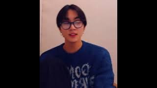 Jungwon singing 'Love Yourself' by Justin Bieber 😩🌸☘️