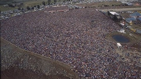 Craziest Crowd Control Ever!  Best Dj Drop 2018 !!😱