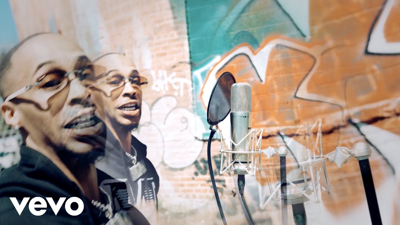 Watch TrapSavers - "Thuggin"| FLAVORS Performance ft. mdn michigan on YouTube Watch TrapSavers - "Thuggin"| FLAVORS Performance ft. mdn michigan on YouTube
