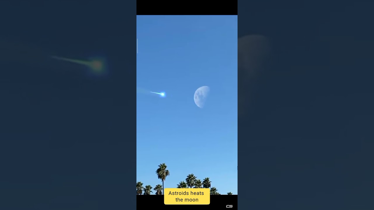 Asteroid hits the moon🌙 😱😱