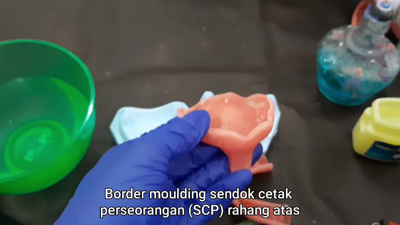 Pembuatan Border Moulding