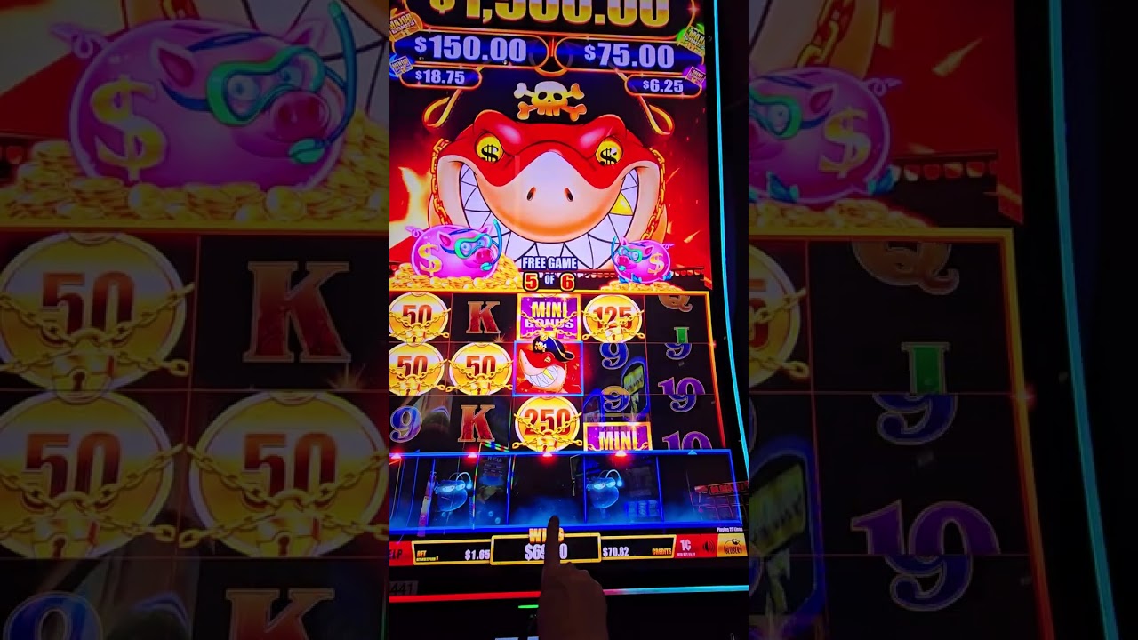 🦈 Sharks Lock Slice N Dice slot free games