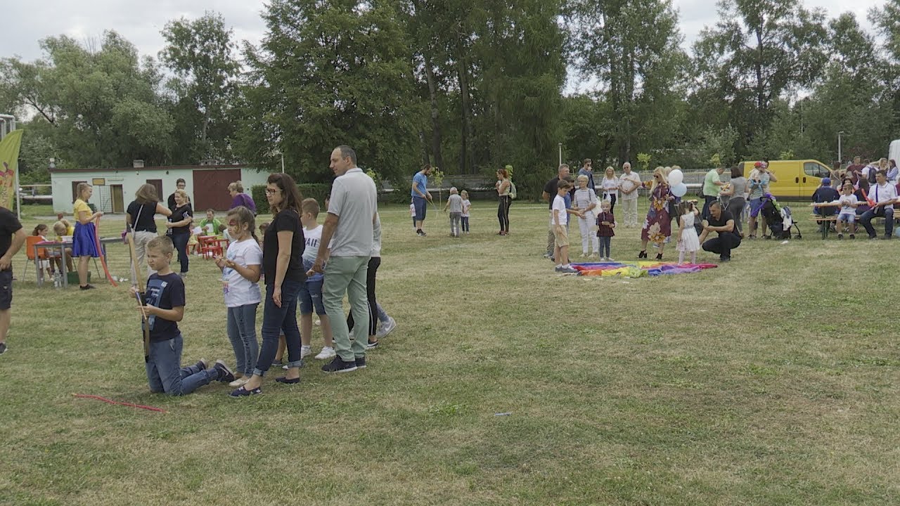 Pilkington NSG Group otworzył drzwi dla rodzin pracowników. Było zwiedzanie zakładu i piknik