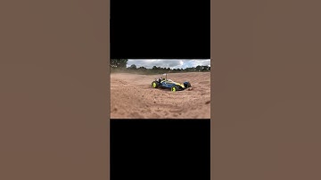 Tamiya Hotshot takes out Super Avante!