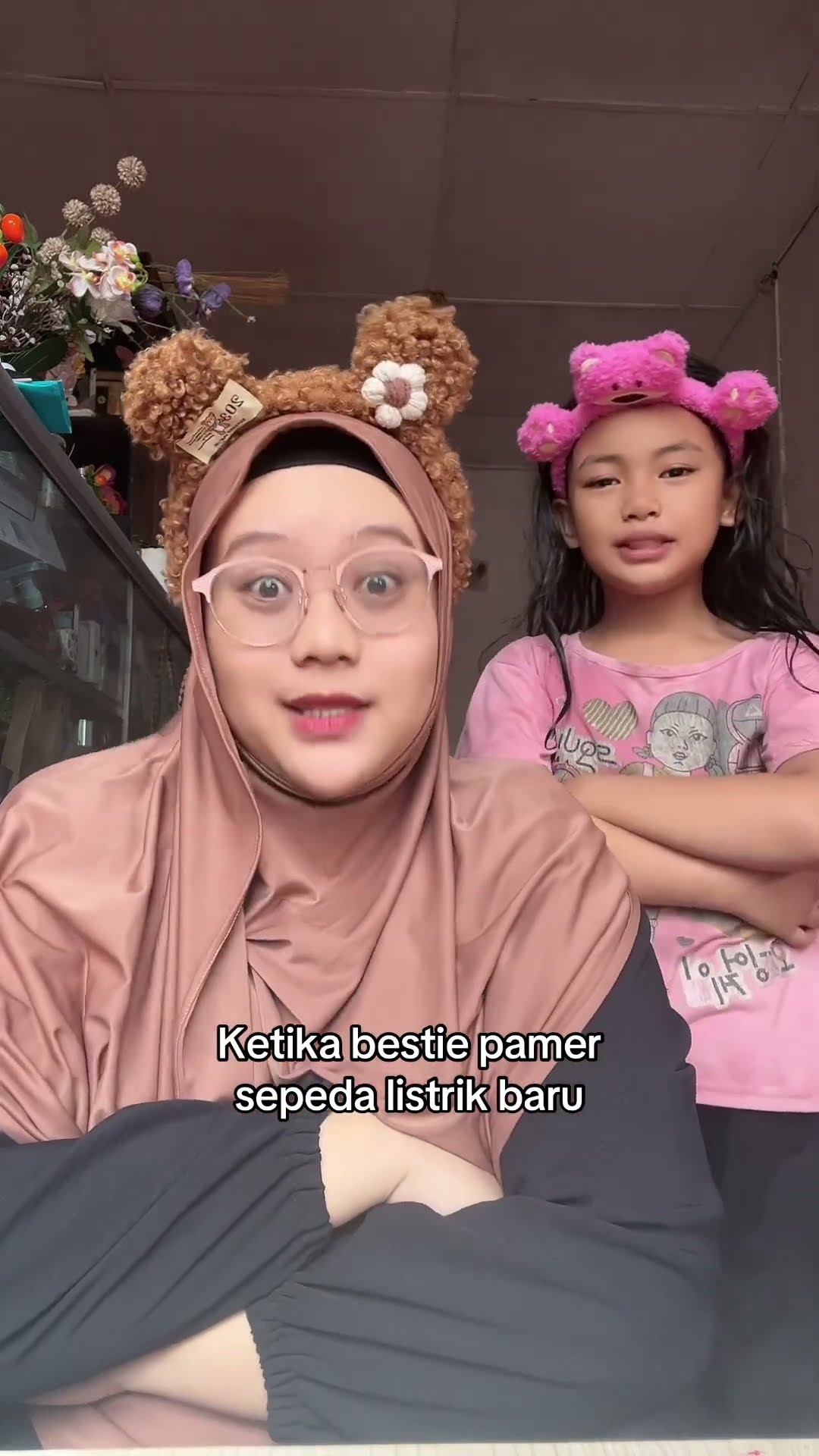 KETIKA BESTIE PAMER SEPEDA LISTRIK BARU