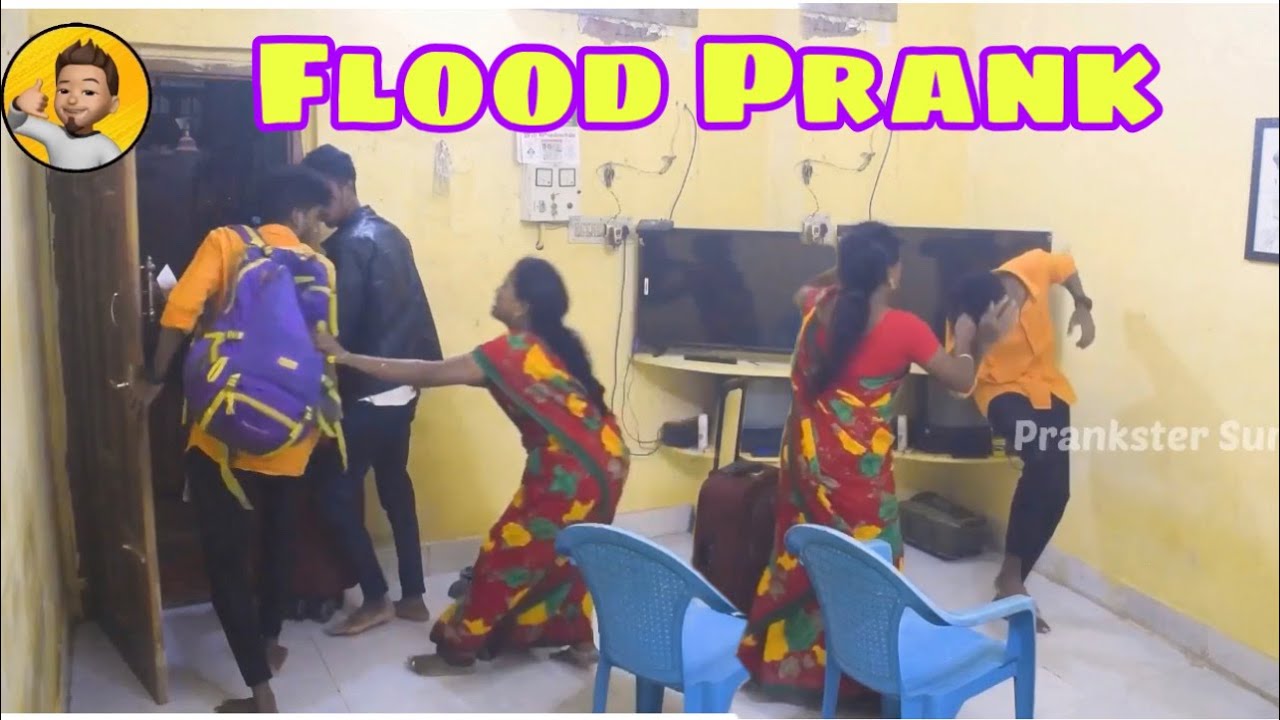 😨Flood Prank on mom 🤣 | Tamil Prank | Prankster Surya |