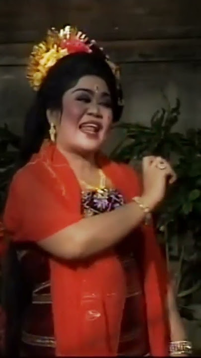 DUET MAUT: SURATNI DAN KOMANG APEL MEGENDING