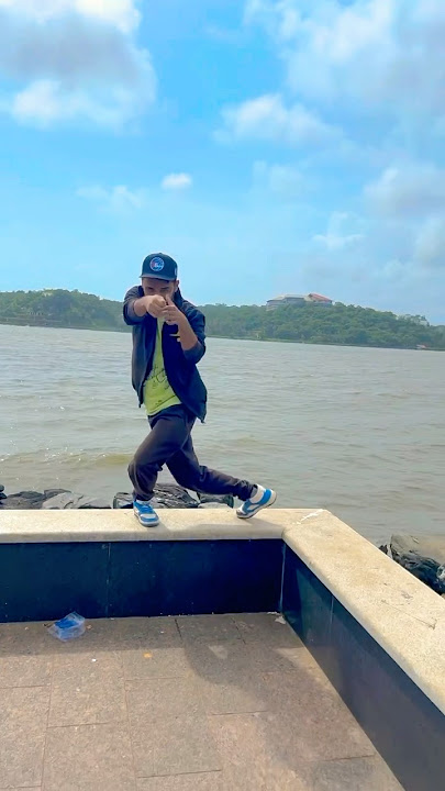 ￼ Govinda song dance ❤️❤️#minivlog #love #india #foryou #dance