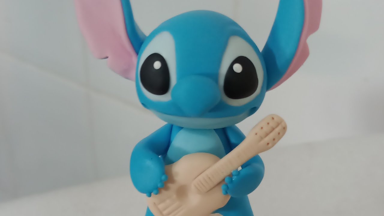 Stitch em biscuit.Parte 2 . enxerto dos olhos, pernas e orelhas