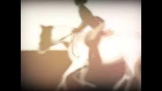 Download lagu s o f a r a w a y.