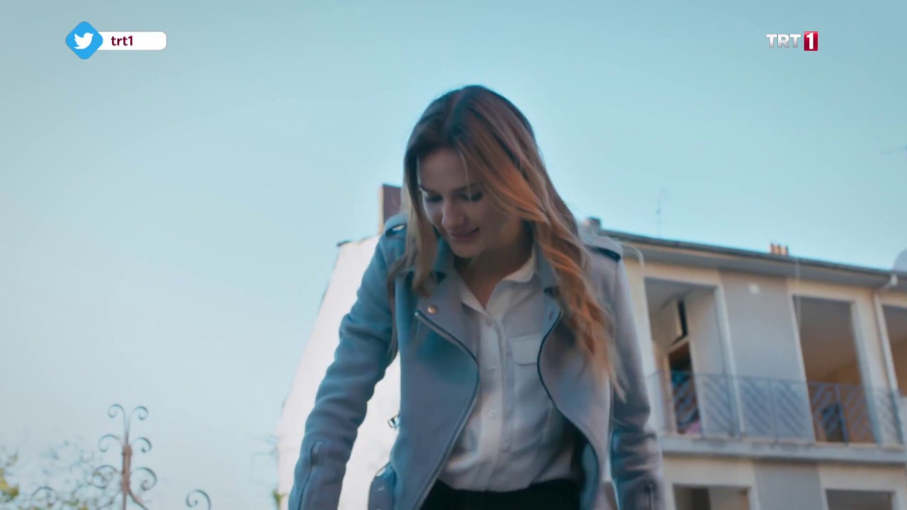 Cenk, Azra ile yüzleşiyor Cenk, Azra ile yüzleşiyor
