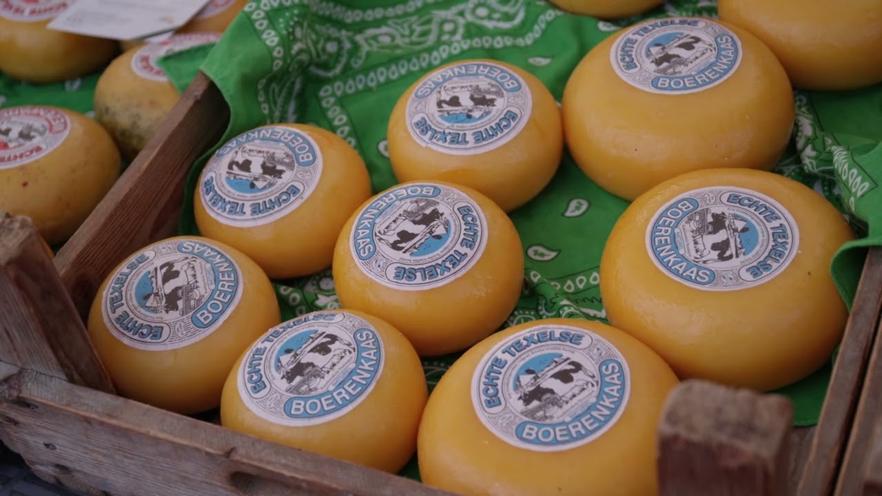 Ontdek de Maandagmarkt in Den Burg: Het gezellige hart van Texel