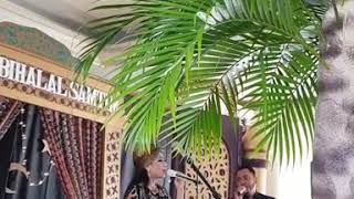Siti Kdi feat Lucky Idol
