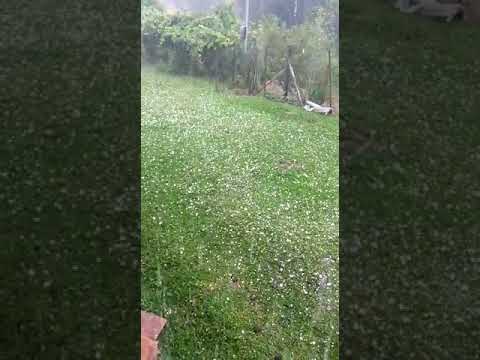 Queda de granizo em Alto Paredão