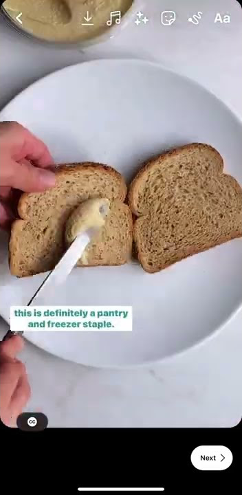 Low Carb ROYO Bread Reviewed By @momnutritionist