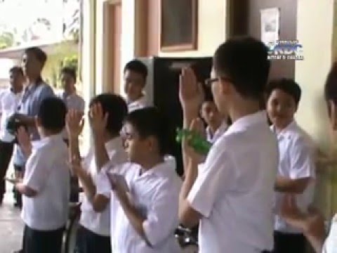 st louis college valenzuela ugong campus card distribution part 1 xvid