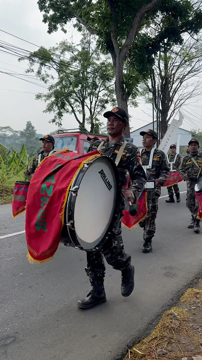Corps Drumband Banser desa Kluwih Bandar