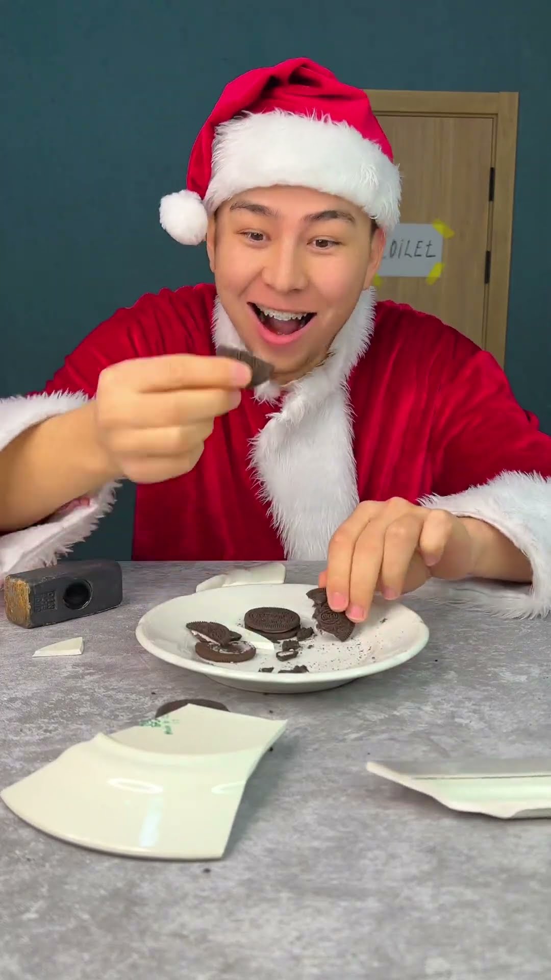 Why does Santa like cookies? ?