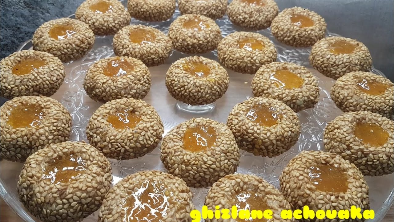 من أروع وأسهل  مايمكن تجربيه هاد العيد حلوة الكاوكاو والزنجلان روعة وبمكونات بساط