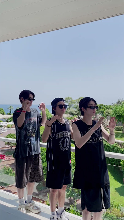 Ooohe, Makeba👐👐👐 #JUSTB #저스트비 #GEONU #이건우 #배인 #Bain #송병희 #전도염 #DY #shorts