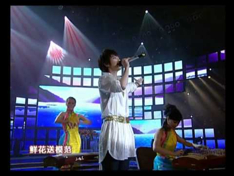 Watch Liu Liyang 刘力扬 - Nanni Bay 南泥湾 on YouTube