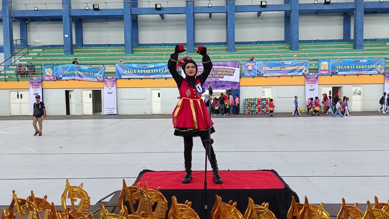 C. I. C 41 Felicia Fathina Shaki, Field Commander Senior Marching Open Tournament PDBI Lamongan
