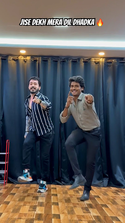 Jise dekh mera dil dhadka ❤️|| #ajaydevgan #youtubeshorts #song #vairalvideo #trending #viral #dance