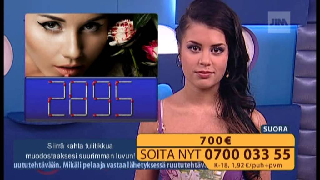 Peliohjelma, juontajaa vähän naurattaa