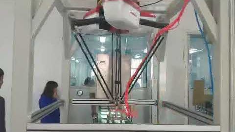 Robotic face mask sorting machine