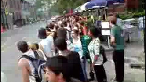 Winters Frosh Week 2008:  The Wave for Hooters