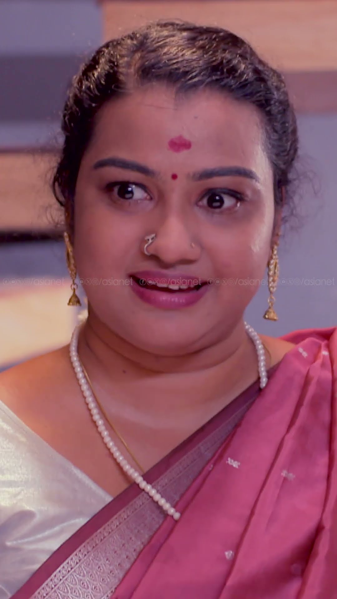 #GeethaGovindam നിങ്ങൾ എന്നെ കളിയാക്കുകയാണ്..